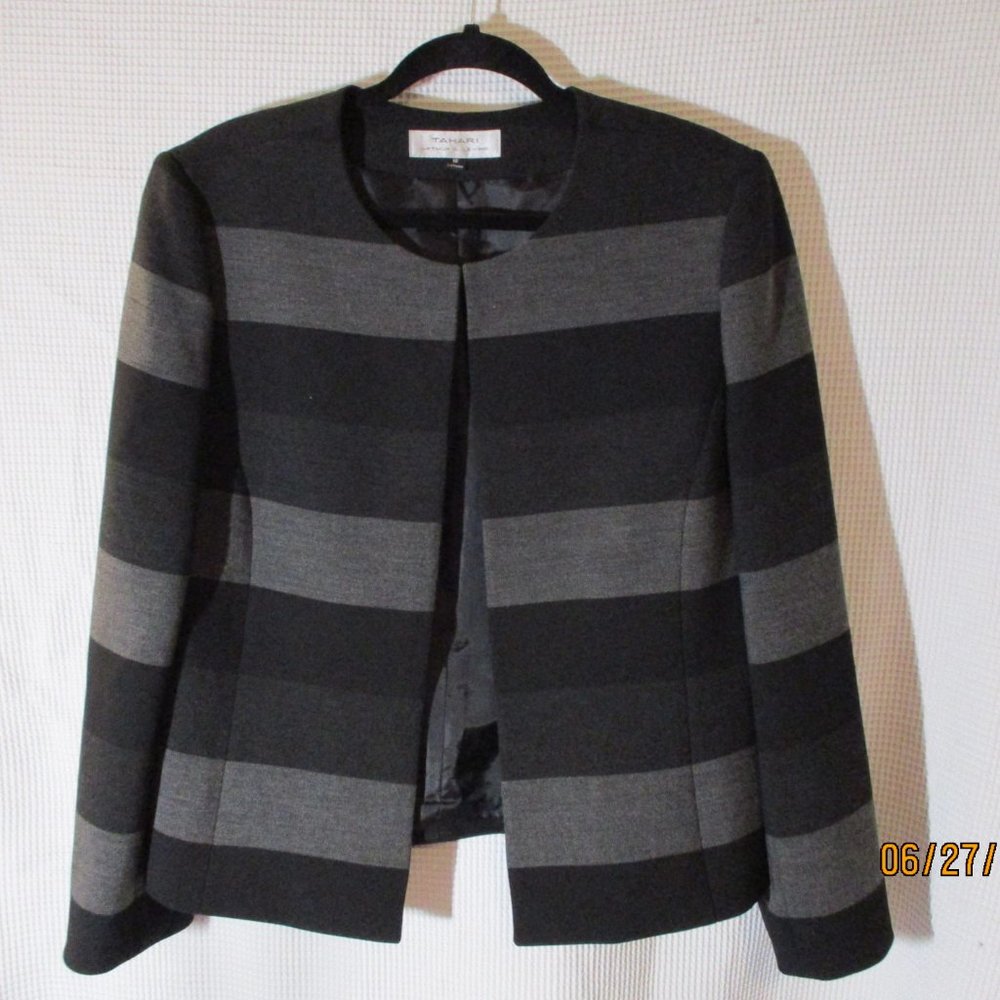Tahari Arthur S Levine 16 Black Gray CareeerBlazer